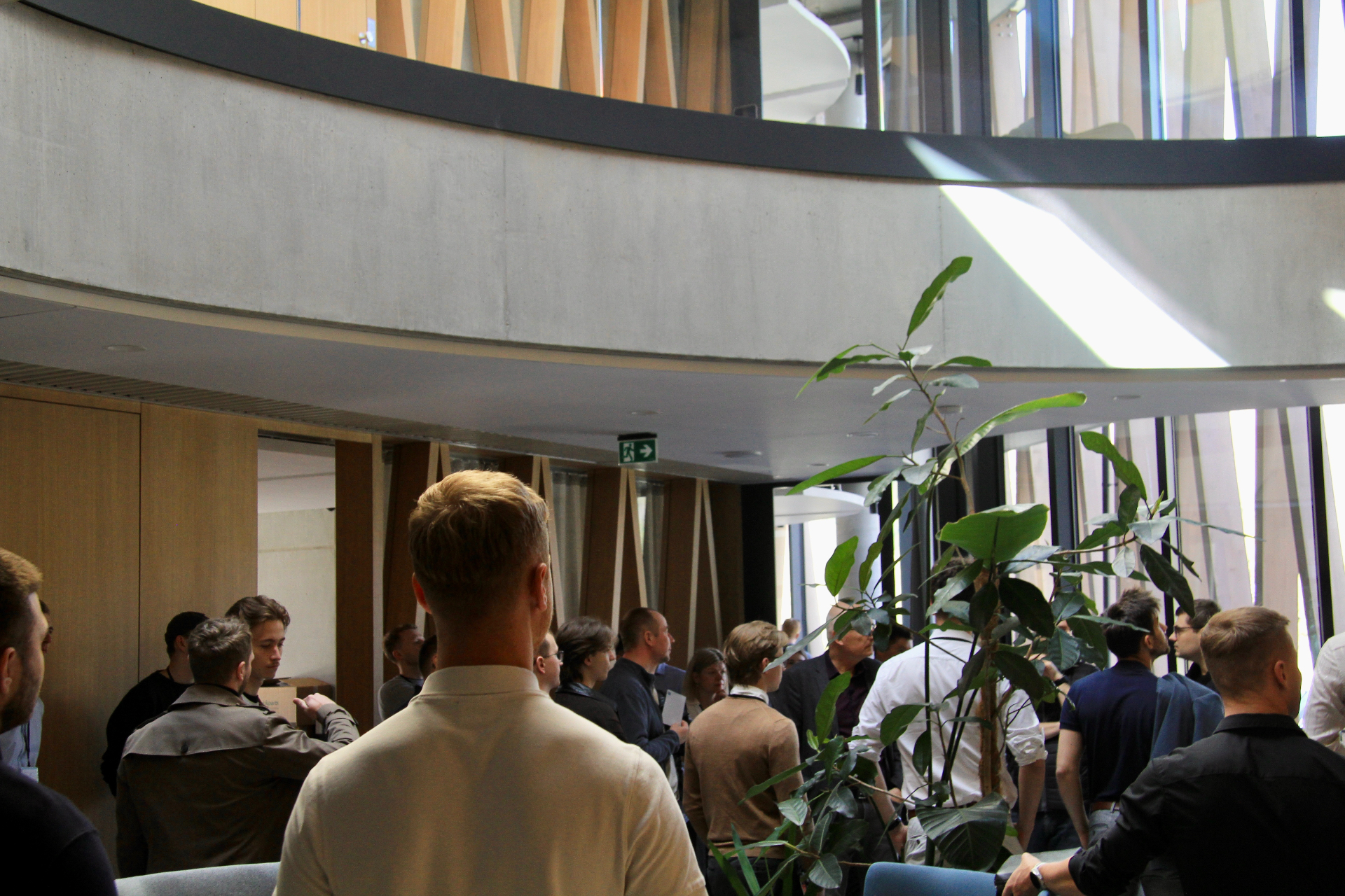 Networking v priestoroch konferencie